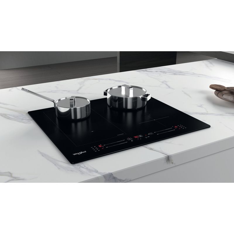 Whirlpool Piano cottura WL S2260 NE Nero Induction vitroceramic Lifestyle perspective