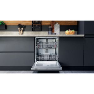 Hotpoint_Ariston-Lavastoviglie-Da-incasso-HIC-3C34-Totalmente-integrato-D-Lifestyle-frontal-open