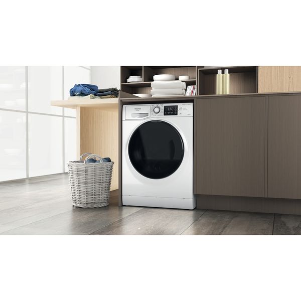 Hotpoint_Ariston-Lavasciugabiancheria-Libera-installazione-NDB-9636-DA-IT-Bianco-Carica-frontale-Lifestyle-perspective