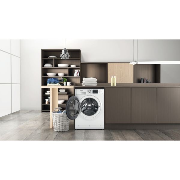 Hotpoint_Ariston-Lavasciugabiancheria-Libera-installazione-NDB-9636-DA-IT-Bianco-Carica-frontale-Lifestyle-frontal-open