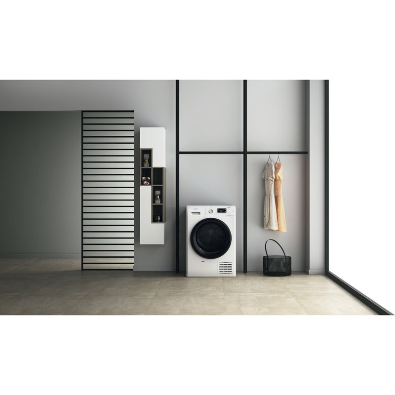 Whirlpool-Asciugabiancheria-FFTN-M11-8X3B-IT-Bianco-Lifestyle-frontal