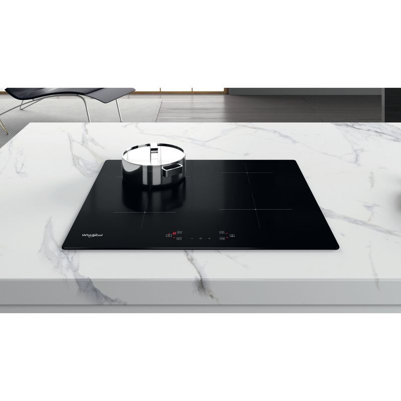 Whirlpool-Piano-cottura-WS-Q4860-NE-Nero-Induction-vitroceramic-Lifestyle-frontal-top-down