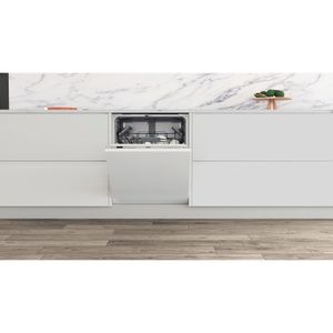 Whirlpool Lavastoviglie Da incasso WRIC 3C34 PE Totalmente integrato D Lifestyle frontal open