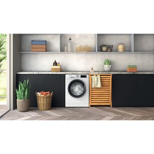 Hotpoint_Ariston Lavabiancheria Libera installazione NBT 1148 WSA IT Bianco Carica frontale A Lifestyle frontal