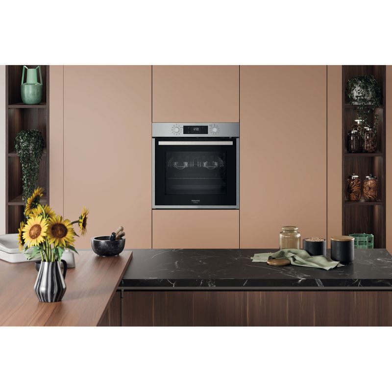 Hotpoint_Ariston Forno Da incasso HAO 478PZ X Elettrico A++ Lifestyle frontal