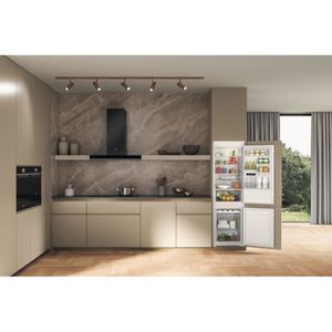 Whirlpool Combinazione Frigorifero/Congelatore Da incasso WHC18D051A1 Bianco 2 porte Lifestyle frontal open