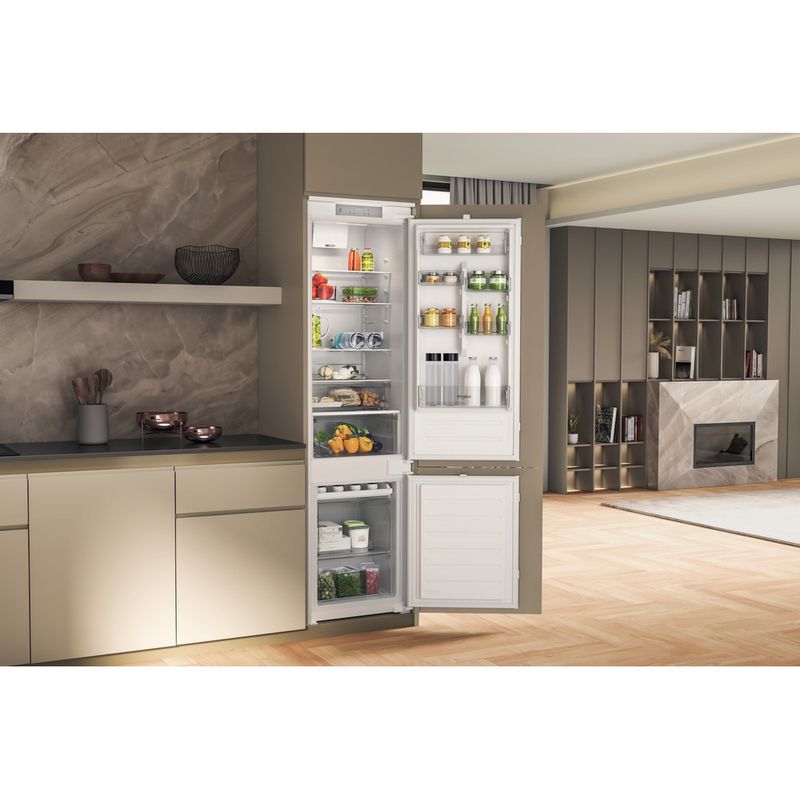 Whirlpool-Combinazione-Frigorifero-Congelatore-Da-incasso-WHC20D023B1-SF-Bianco-2-porte-Lifestyle-perspective-open