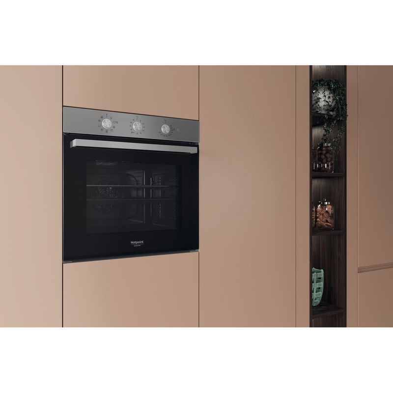 Hotpoint_Ariston-Forno-Da-incasso-HAO3-K38HU-X-Elettrico-A-Lifestyle-perspective