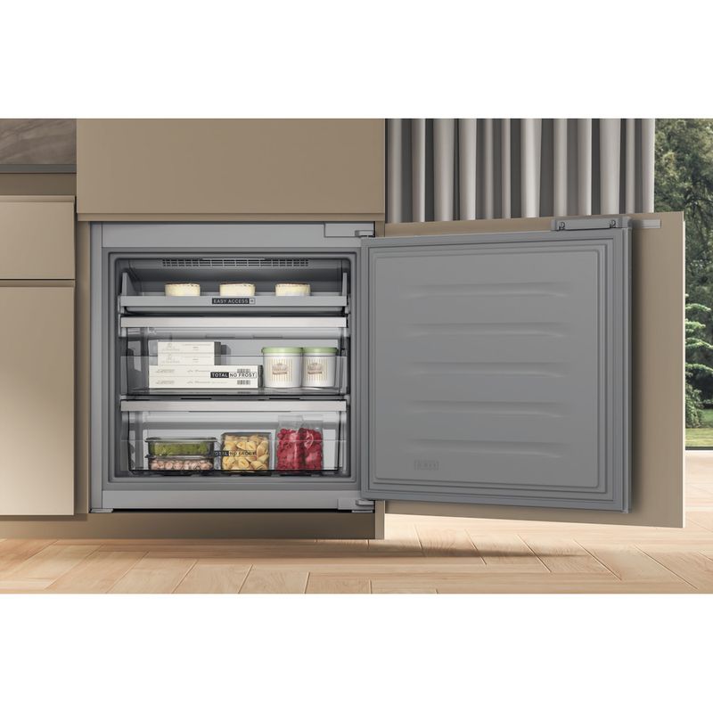 Whirlpool-Combinazione-Frigorifero-Congelatore-Da-incasso-WH-SP70-T262-P-Grigio-2-porte-Lifestyle-detail