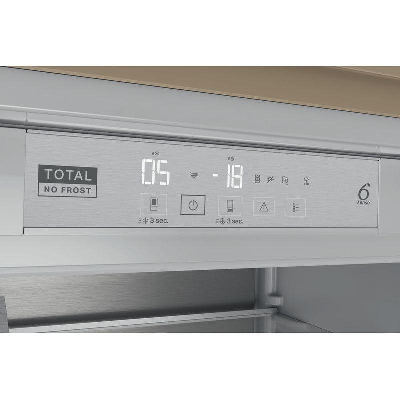 Whirlpool-Combinazione-Frigorifero-Congelatore-Da-incasso-WH-SP70-T262-P-Grigio-2-porte-Control-panel