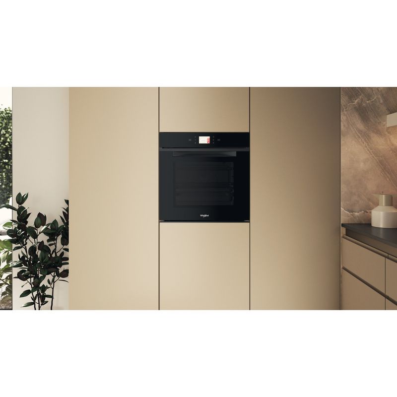 Whirlpool Forno Da incasso WOI118HT2SBA Elettrico A+ Lifestyle frontal