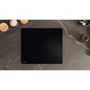Hotpoint_Ariston Piano cottura HTX6014DNF Nero Induction vitroceramic Lifestyle frontal