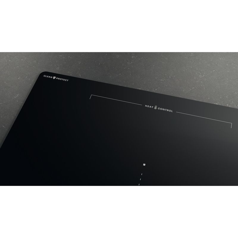 Whirlpool-Piano-cottura-WEX9024DCFF2-Nero-Induction-vitroceramic-Lifestyle-detail