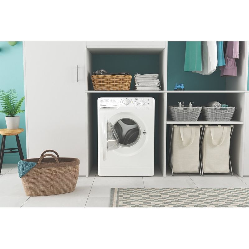 Indesit-Lavabiancheria-A-libera-installazione-MTWC-91296-W-IT-Bianco-Carica-frontale-A-Lifestyle-frontal-open