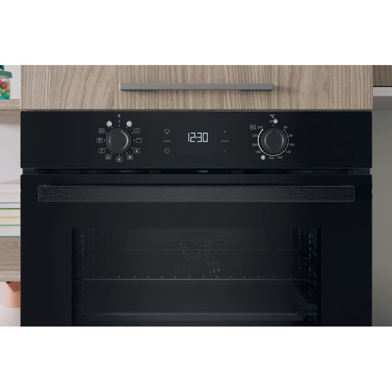 Indesit-Forno-Da-incasso-IO-K58HS-B-Elettrico-A--Lifestyle-control-panel