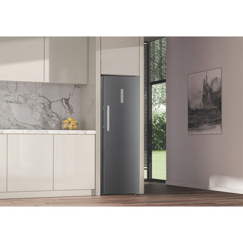 Whirlpool-Frigorifero-A-libera-installazione-WHMLF-6442-XP4E-New-Silver-–-ARC-1035-Lifestyle-perspective