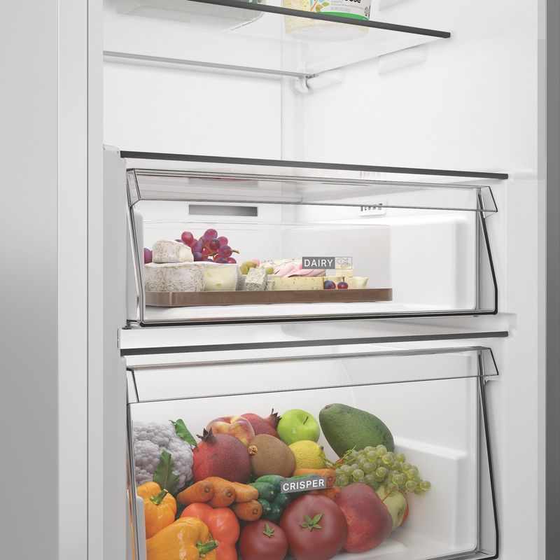 Whirlpool-Frigorifero-A-libera-installazione-WHMLF-6442-XP4E-New-Silver-–-ARC-1035-Lifestyle-detail