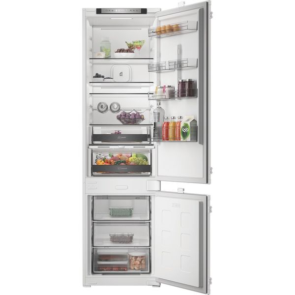 Whirlpool-Combinazione-Frigorifero-Congelatore-Da-incasso-WHK2-5322-B4E-Zinc-Metal-2-porte-Lifestyle-frontal-open