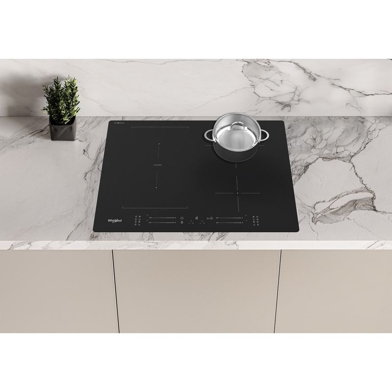 Whirlpool-Piano-cottura-WL-S7965-NE-BM-Nero-Induction-vitroceramic-Lifestyle-frontal